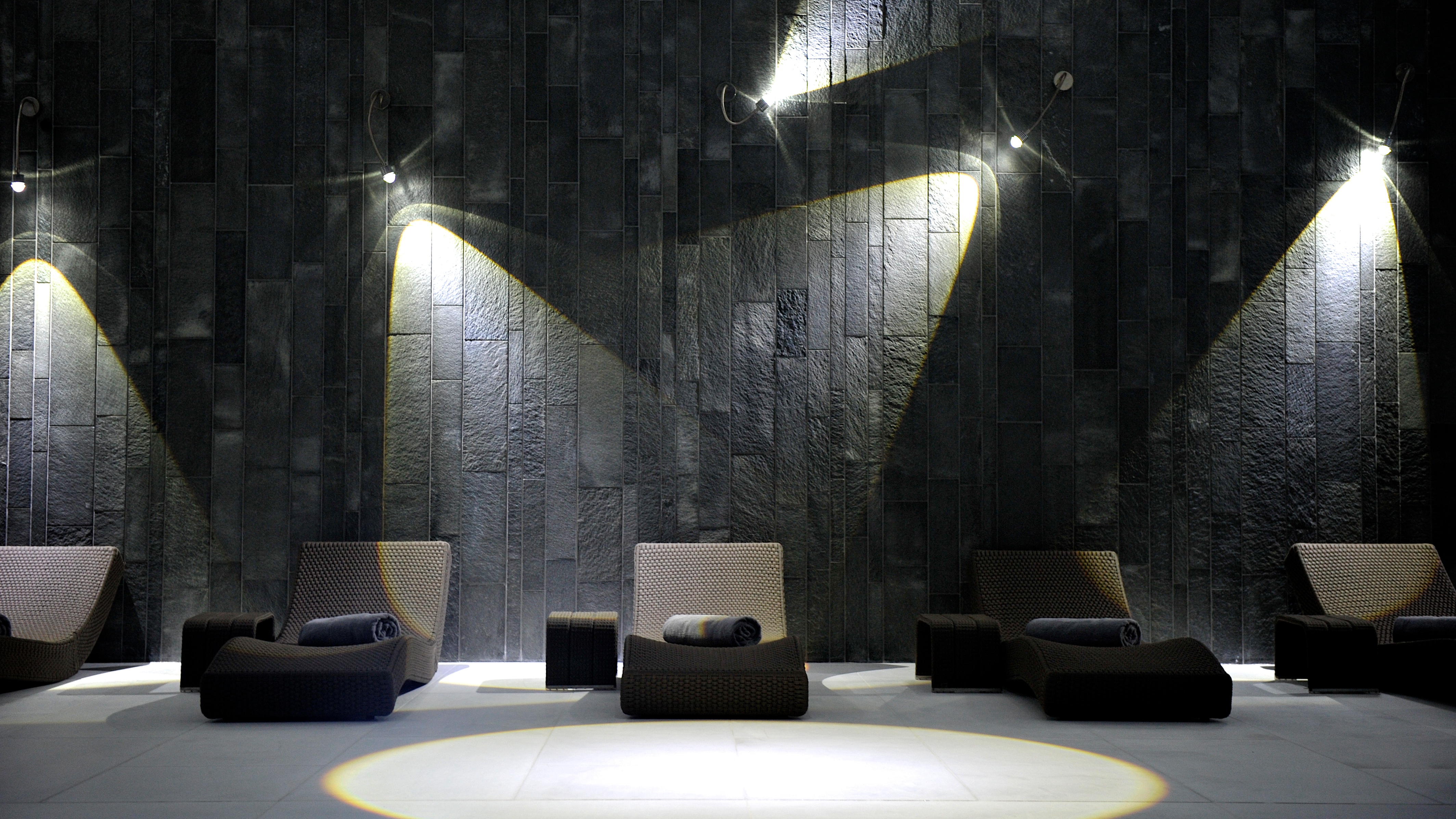 Hotel Lobby — spa